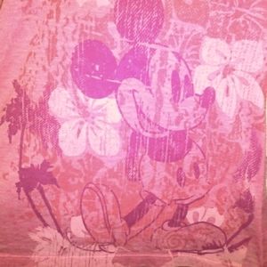 Disney Aulani 'IOLE Tee